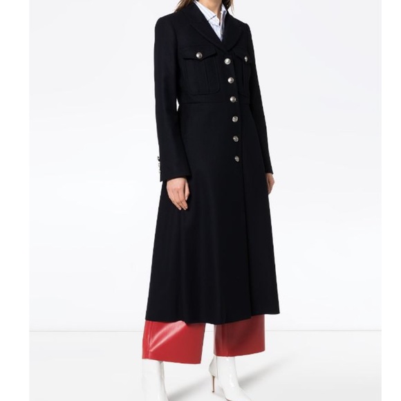 Burberry Coat (Authentic) - Picture 2 of 7